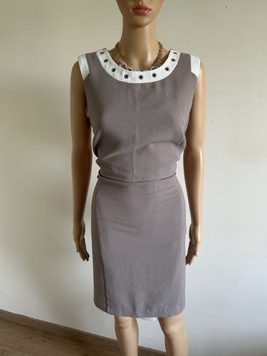 Robe grise blanche sans - et,