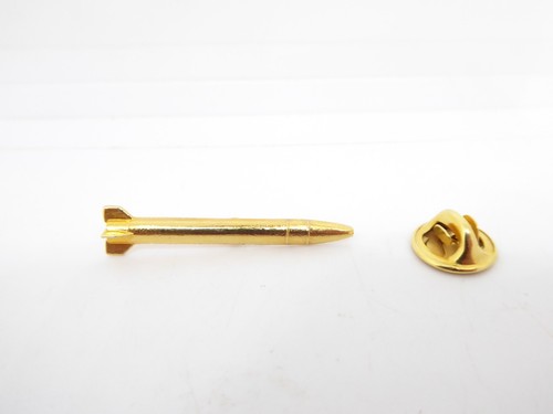 Pin pins badge - pin's,
