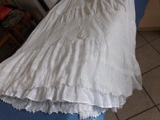Superbe jupon mariée - superbe, mariée?