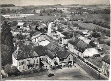 CPSM. 70 CORRE. VUE AERIENNE. LE CENTRE.