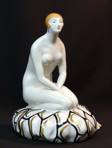 1920 rare porcelaine statue - a,