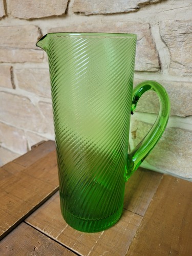 Joli pichet broc - pichet, verre