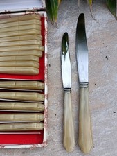  24 Couteaux , 12 Table + 12