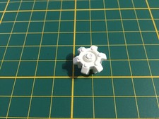 Enjoliveur 30201502 pièce