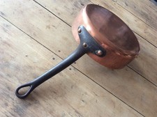 Ancienne casserole en cuivre