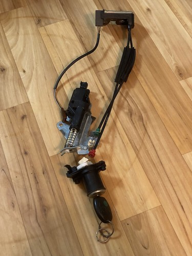Serrure coffre ford fiesta - de,