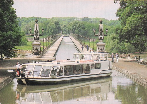 Briare bateau mouche - mouche, «