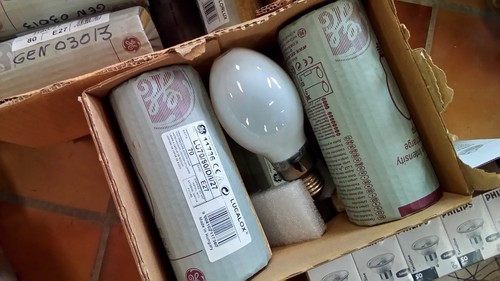 Lot ampoules lampe sodium - ampoules,