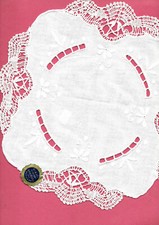 napperon rond  dentelle du PUY  fait main  diam 27 cm (lace handmade) blanc 