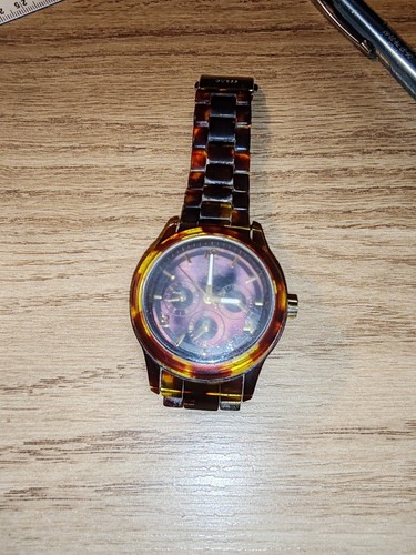 Ancienne guess atm montre - ancienne,