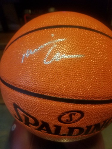 Maurice cheeks autographed