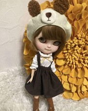 Lot de 3 béret, chemisier