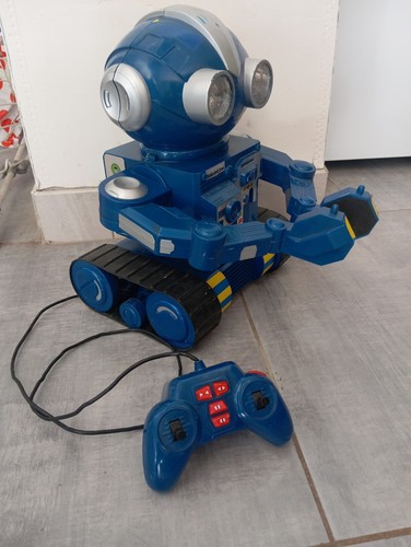 Ancien jouet robot dickie - ancien,
