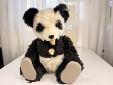 Steiff animal 408335 Panda