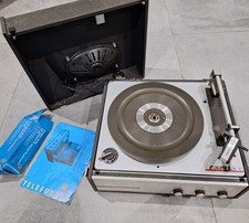 telefunken musikus 509v, noir, 37cm sur 32cm , tres bon état. 78tours, 33 tours.