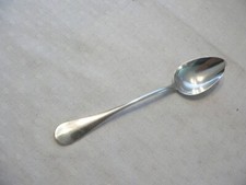 ancienne petite cuillère en
