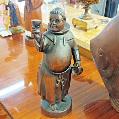 Sculpture bois moine buvant - bois,