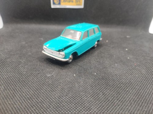 Peugeot 204 break - ▄▀▄,