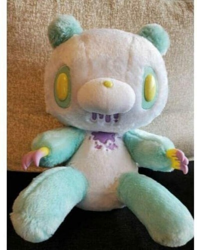 Poupée peluche gloomy - poupée,