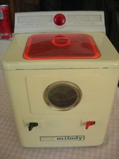 ANCIENNE MACHINE A LAVER