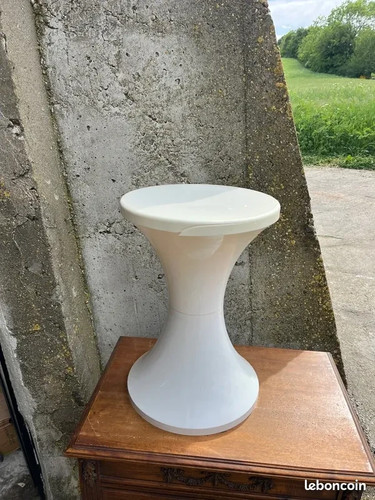 Tabouret tamtam vendu - , dans
