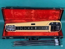 Fender DELUXE-6 (T0000)