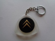 ANCIEN PORTE CLE CITROEN