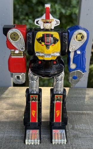 Mighty morphin power rangers - mighty,