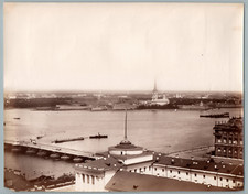 Russie, Saint Petersbourg, La Neva vintage print Tirage albuminé  20x25  C