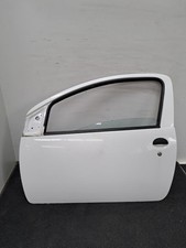 Porte avant gauche TOYOTA AYGO 1 PHASE 3 670020H020