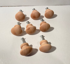 Lot de 8  boutons de meuble , en bois de diametre  30 mm - Moderne -
