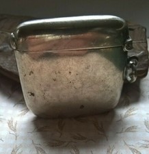 ANCIENNE BOITE PYROGENE DE