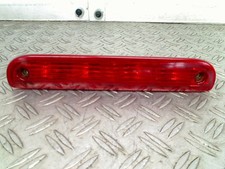 FEU STOP CENTRAL ARRIERE