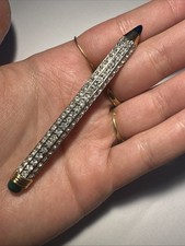 Broche Crayon De Couleur Bleue Gomme Verte Dorée Strass Blanc  Bijoux Fantaisie