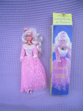 "  poupée  ( type BARBIE )