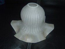 grande tulipe ancienne pate de verre dépoli pour lustre suspension dans son jus