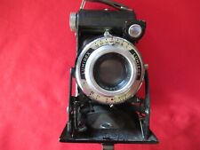 ancien appareil photo lumière lumirex à soufflets .