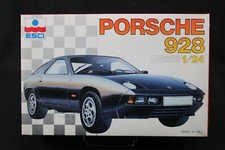 YD009 ESCI 1/24 maquette