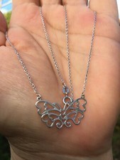 MAGNIFIQUE COLLIER PAPILLON EN ARGENT MASSIF