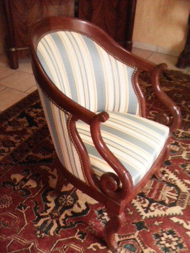 Paire fauteuils crosse - de, à