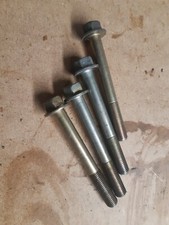 4 vis de culasse de moteur Honda gxv390 gjaa 2022692