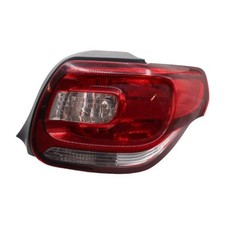 Feu arriere principal droit