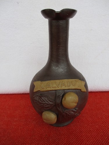 Petit pichet calvados en - 1,
