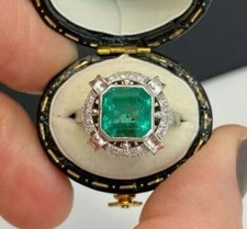 Bague en or blanc 14 carats