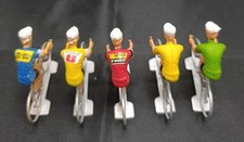 5 coureurs cyclistes  NOREV 