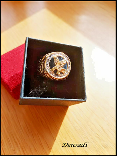 Bague forgé main - main, vintage