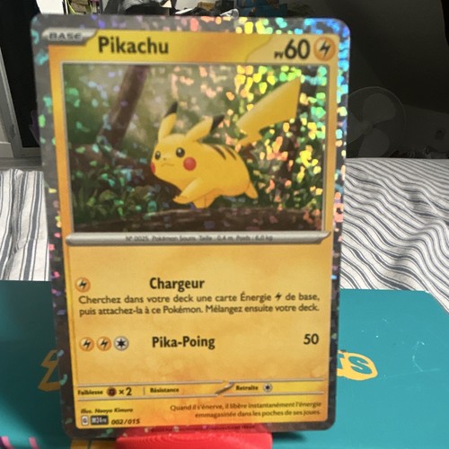 Pikachu 002 015 holo - pikachu,
