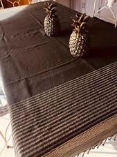 Nappe marron et or rayures et