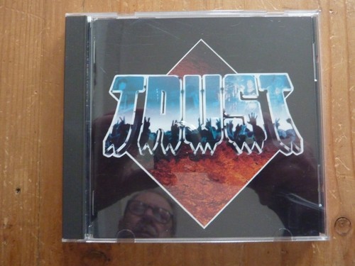 Trust repression dans - -,