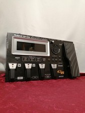 Synthétiseur guitare Roland